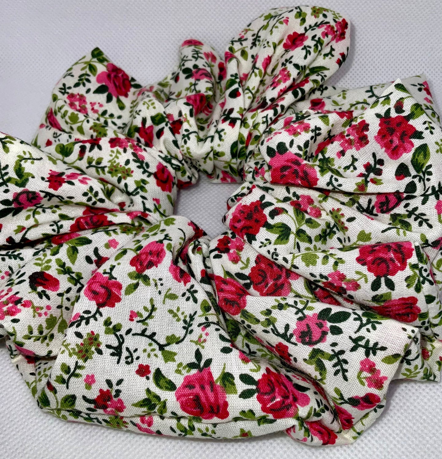 The Taylah Hair Scrunchies 💗