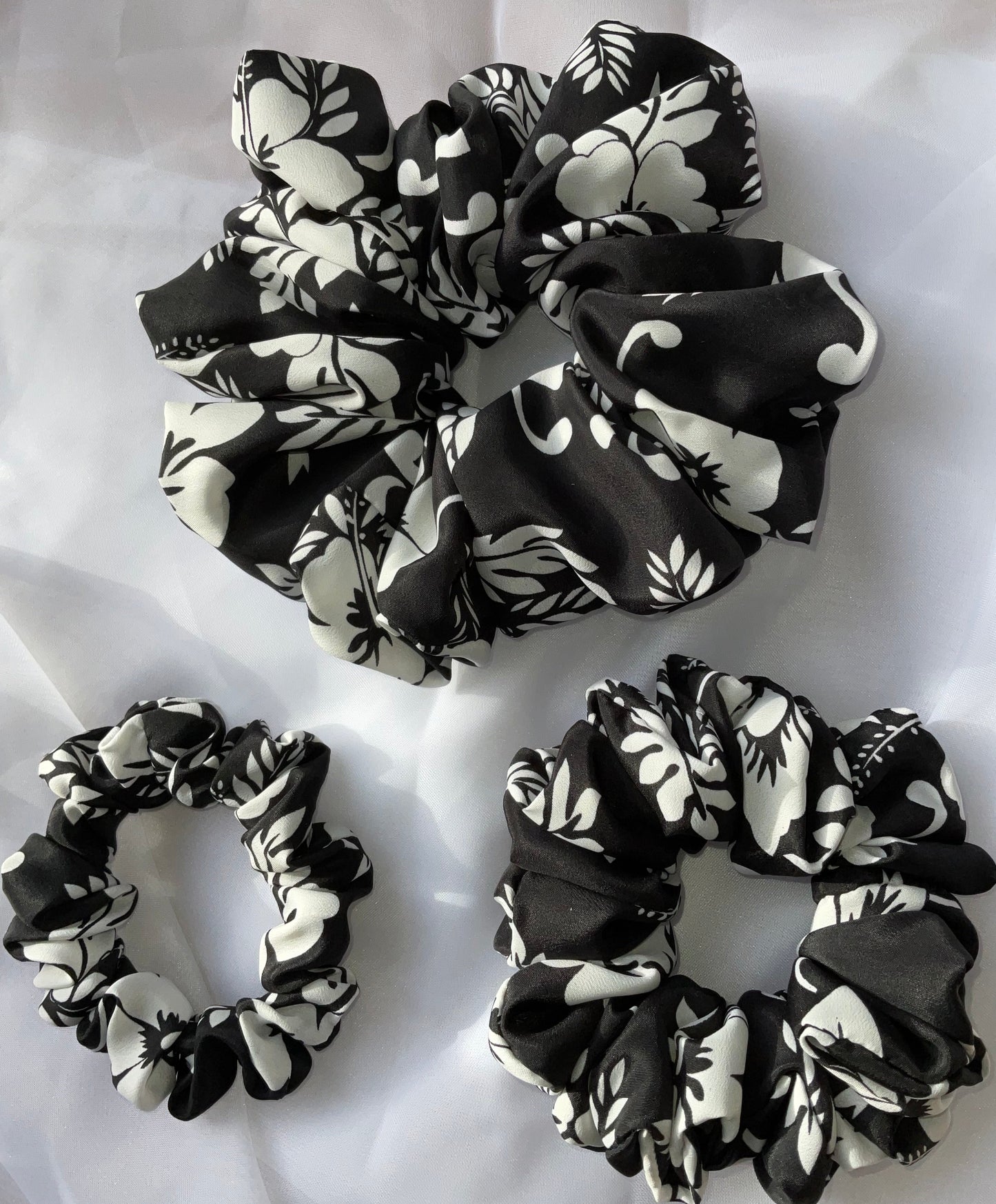 The Nicola Printed Satin Hair Scrunchies