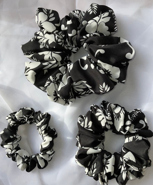 The Nicola Printed Satin Hair Scrunchies