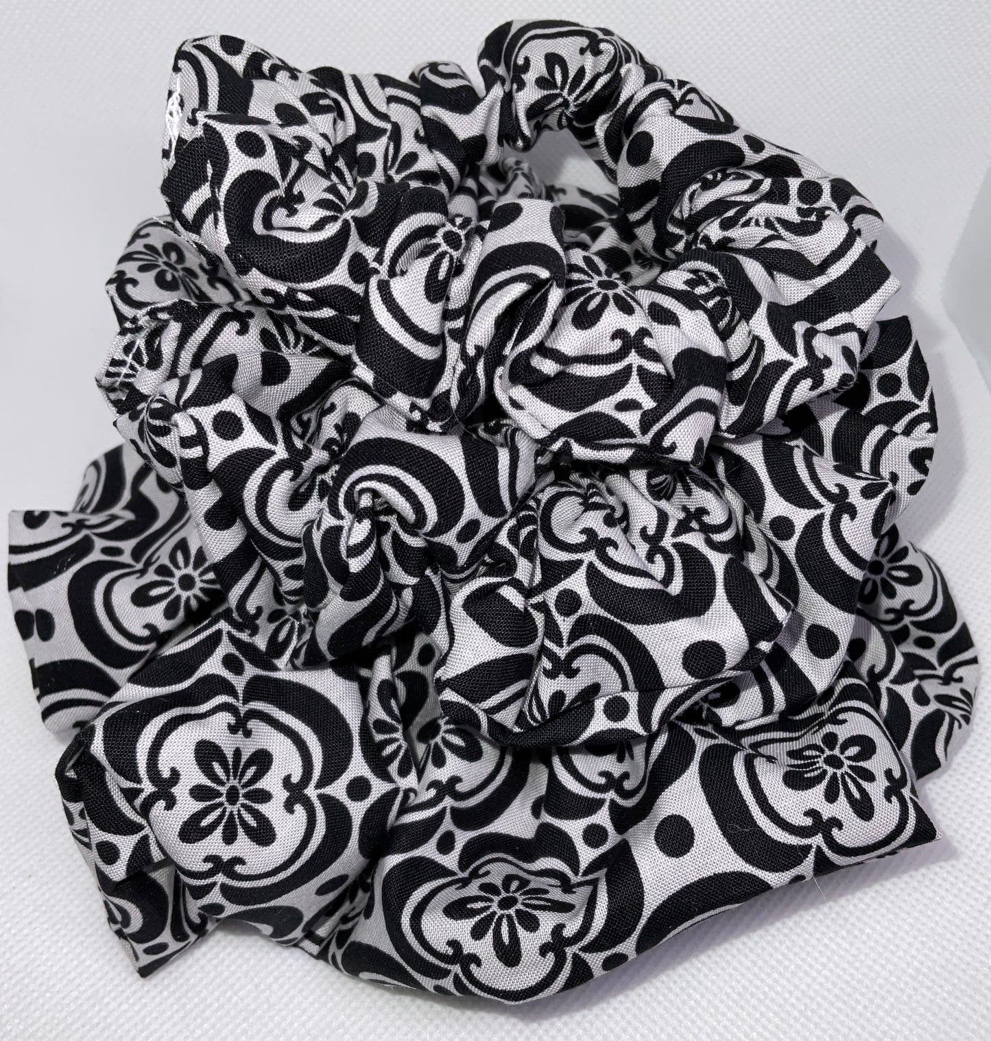 The Eleanor Satin Hair Scrunchies 💗