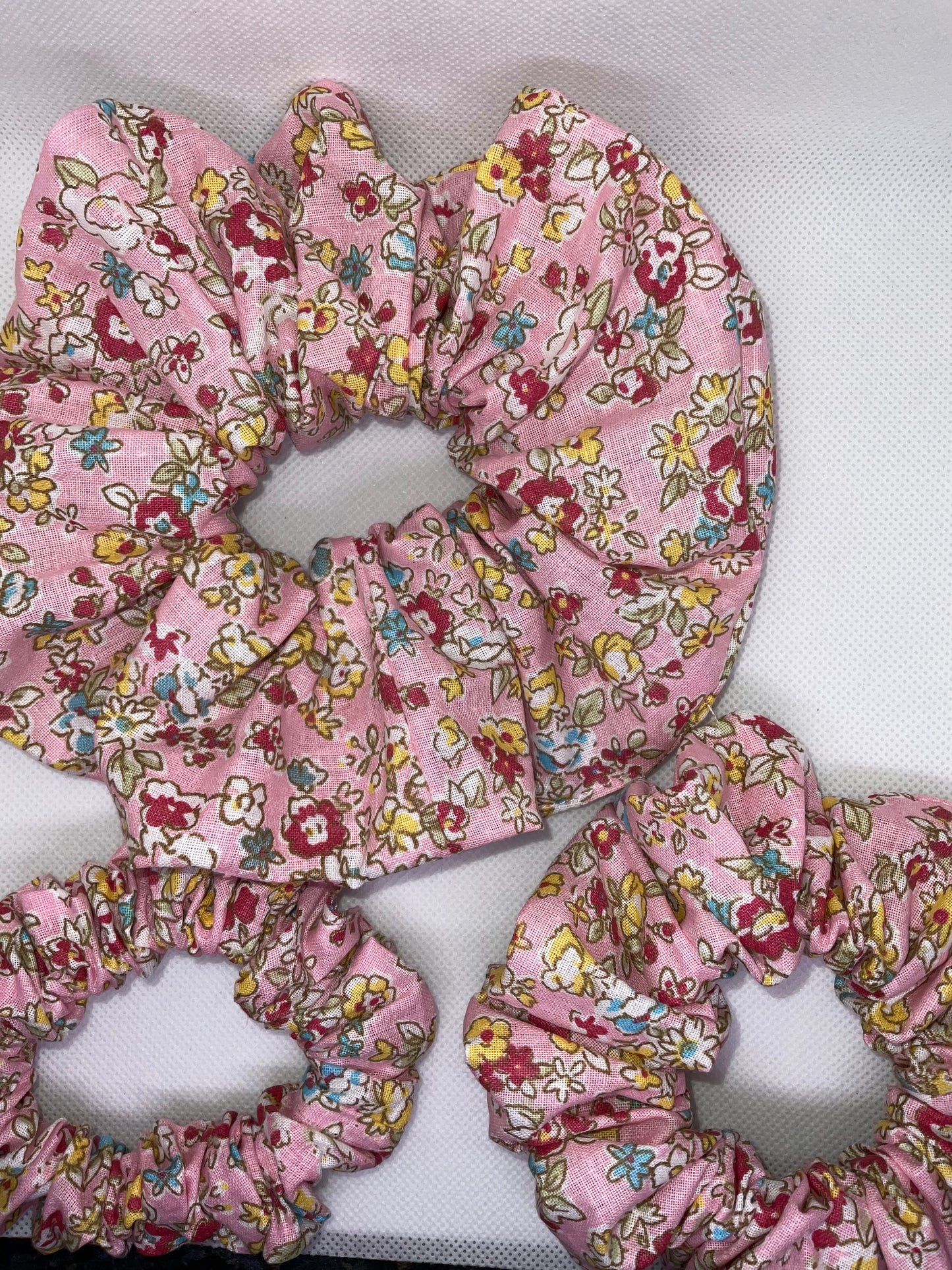 Alice Hair Scrunchies 💗