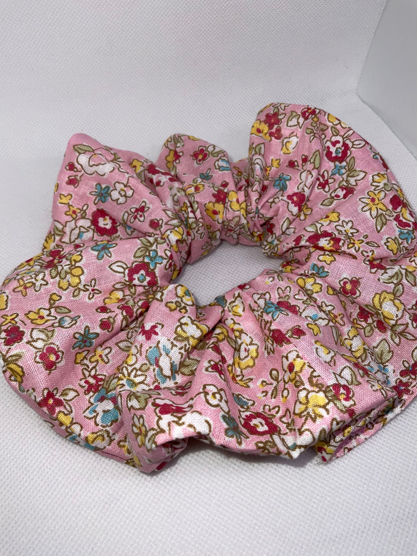 Alice Hair Scrunchies 💗