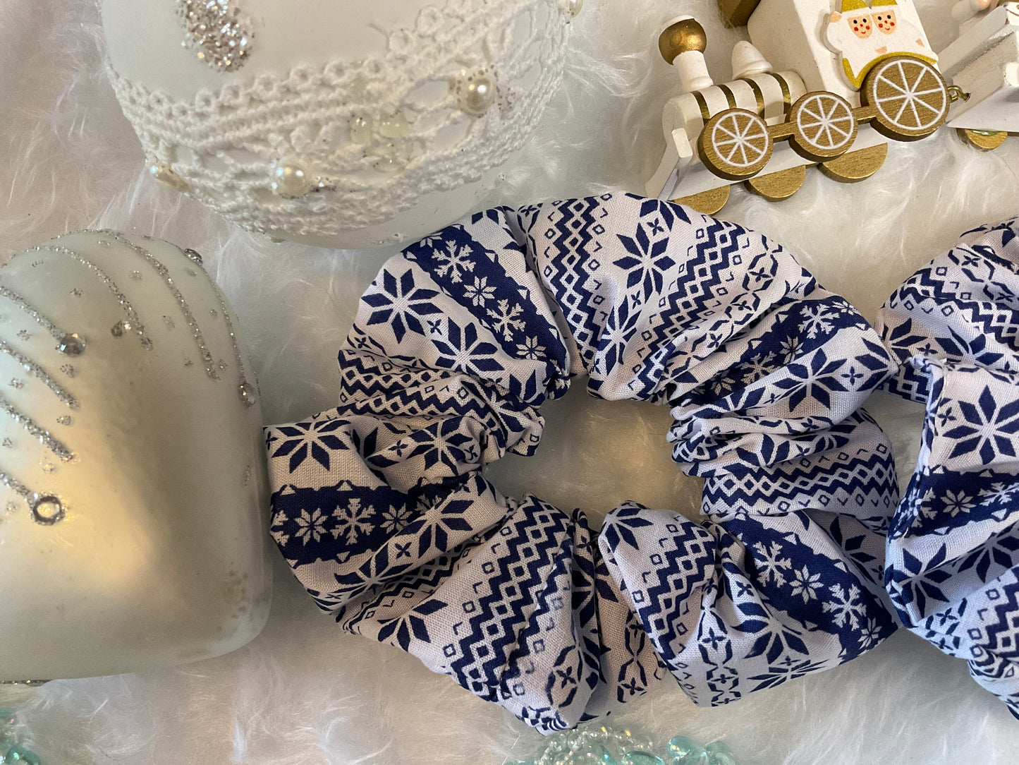 Blue And White Snowflakes Christmas Hair Scrunchies