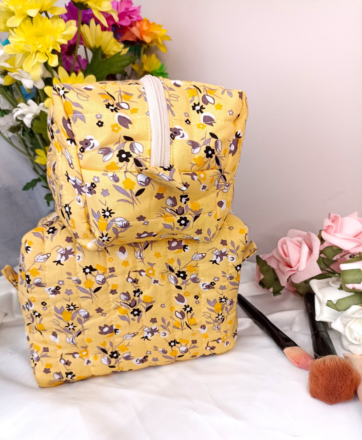 Quilted Cotton Makeup Bag | Cosmetic Bag | Handmade | Toiletry Bag | Ideal Gift | | Choose Small Or Large Wash Bag I Fully Lined