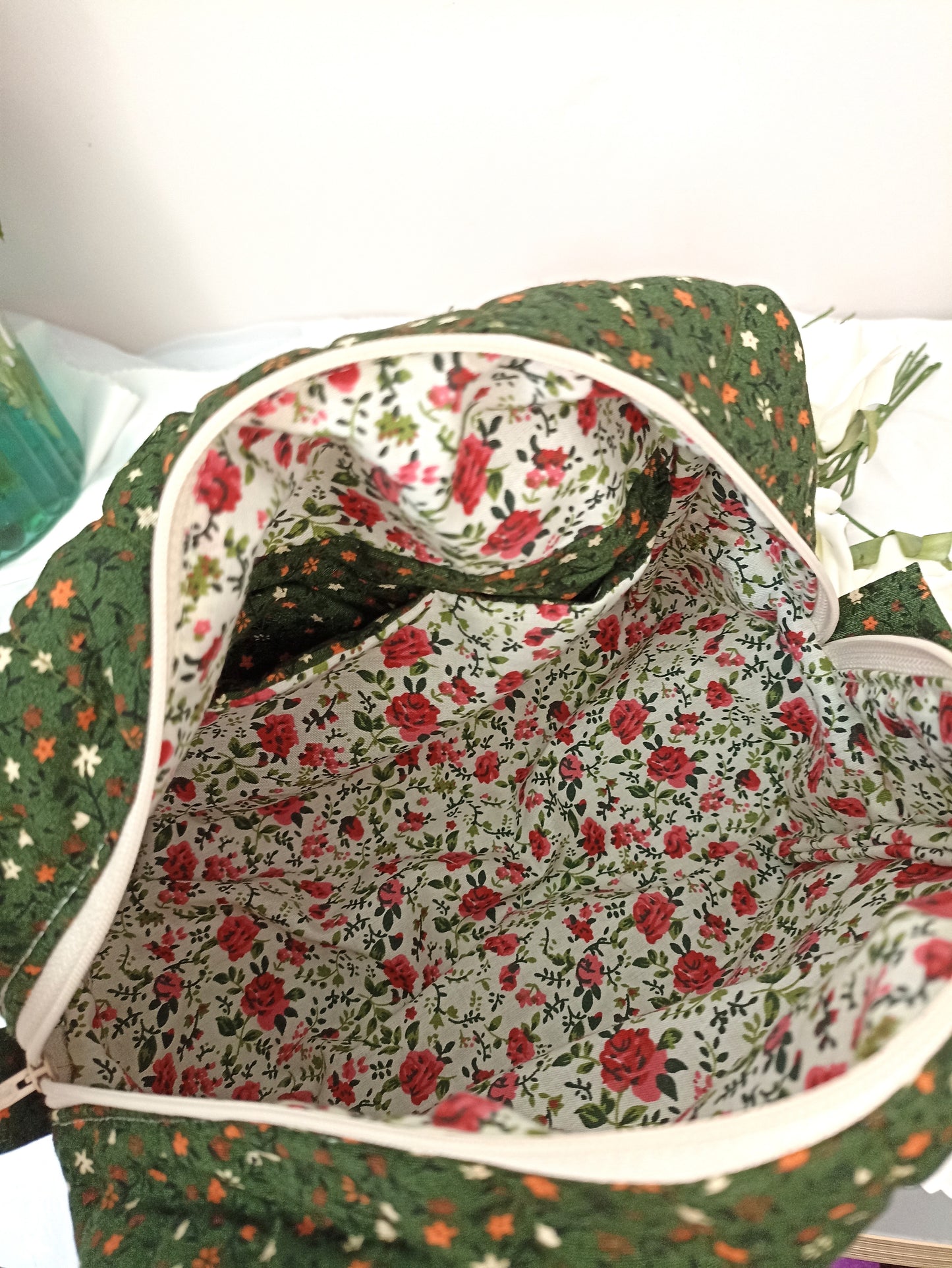 Quilted Cotton Makeup Bag | Cosmetic Bag | Handmade | Toiletry Bag | Ideal Gift | | Choose Small Or Large Wash Bag I Fully Lined