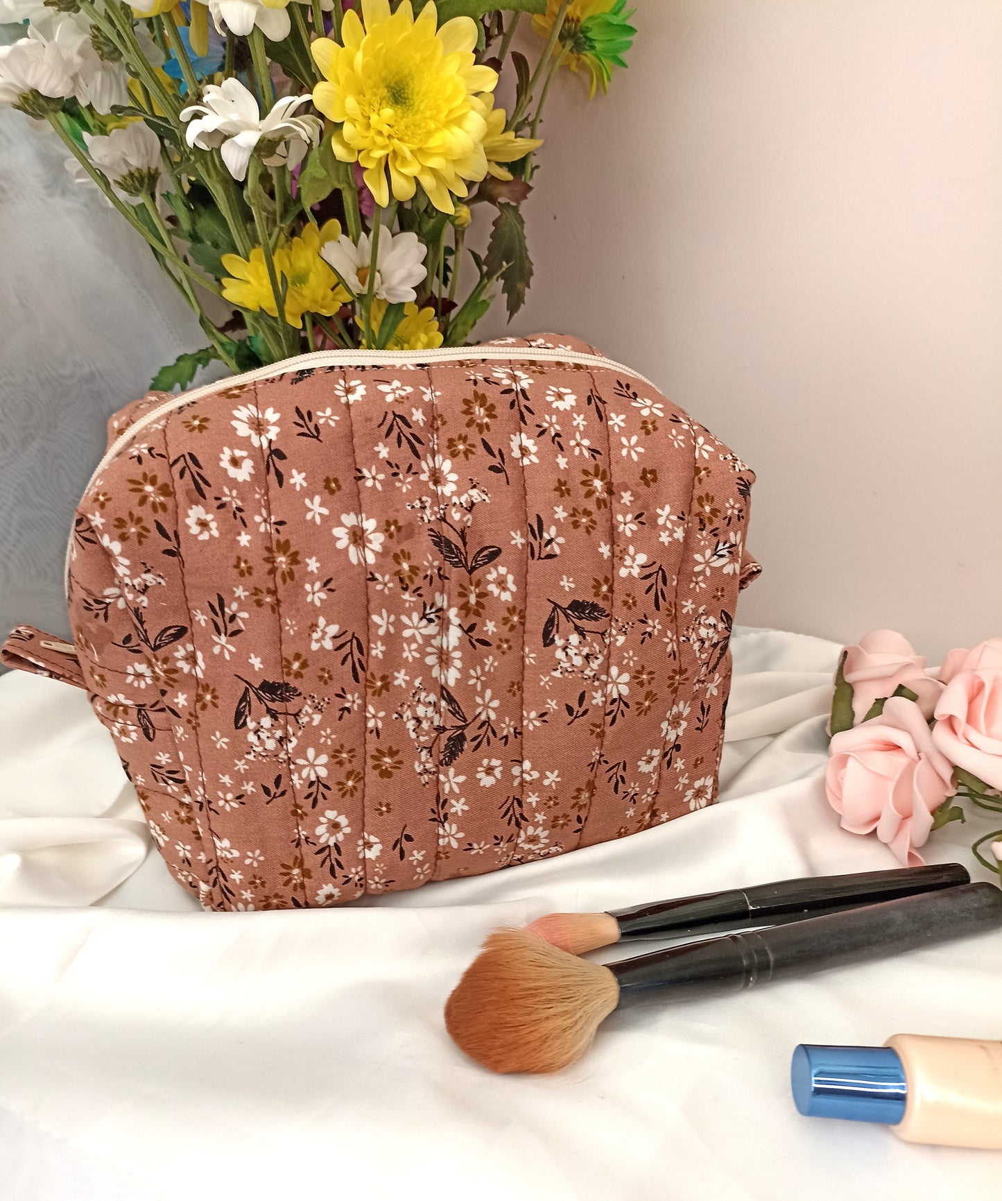 Quilted Cotton Makeup Bag | Cosmetic Bag | Handmade | Toiletry Bag | Ideal Gift | | Choose Small Or Large Wash Bag I Fully Lined