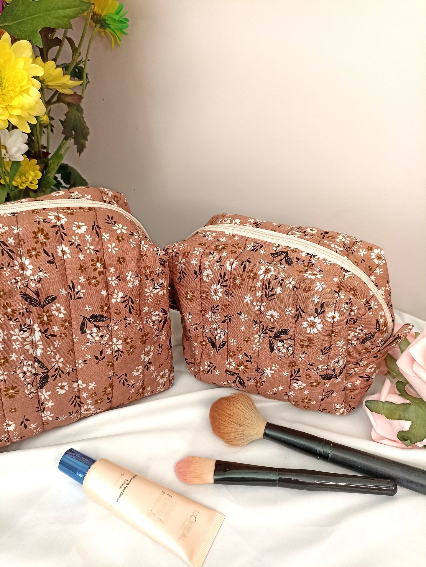 Quilted Cotton Makeup Bag | Cosmetic Bag | Handmade | Toiletry Bag | Ideal Gift | | Choose Small Or Large Wash Bag I Fully Lined