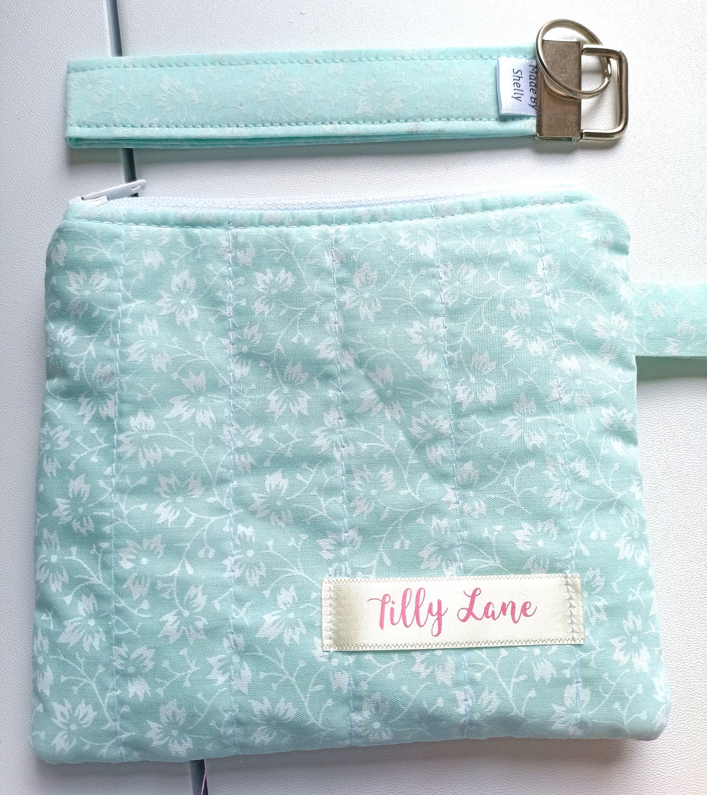 Zipped Coin Purse Complete With A Matching Key Wristlet / coin purse / mini bag / mini purse / mini purse keychain / cute zipper wallet