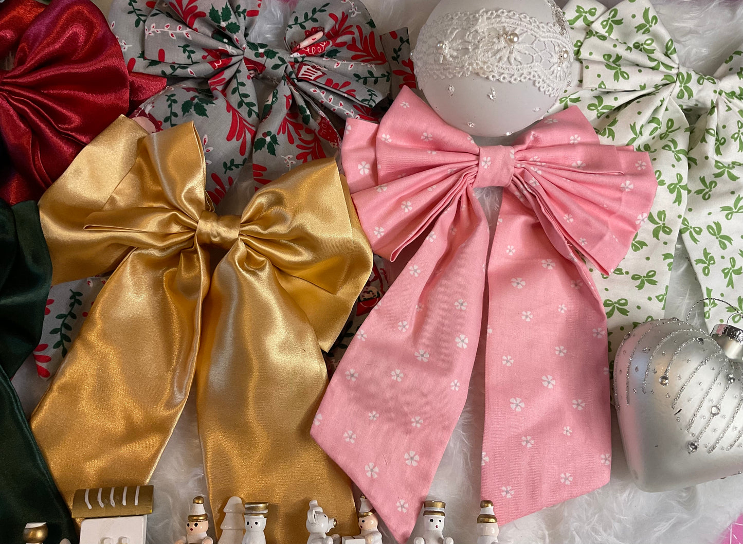 Pink With White Dainty Flowers Bows Hair Bow Clip