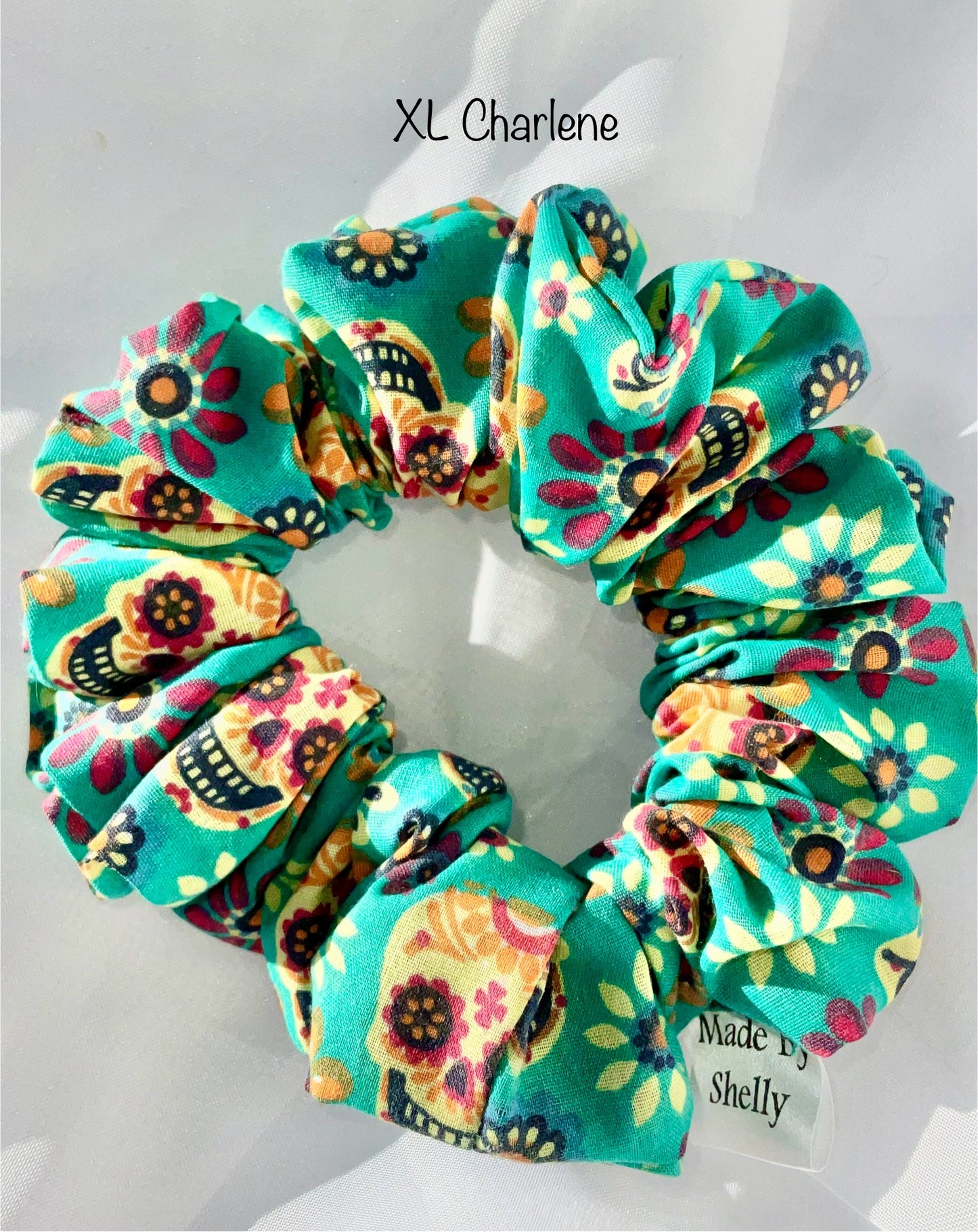 The Charlene Hair Scrunchie 🩷