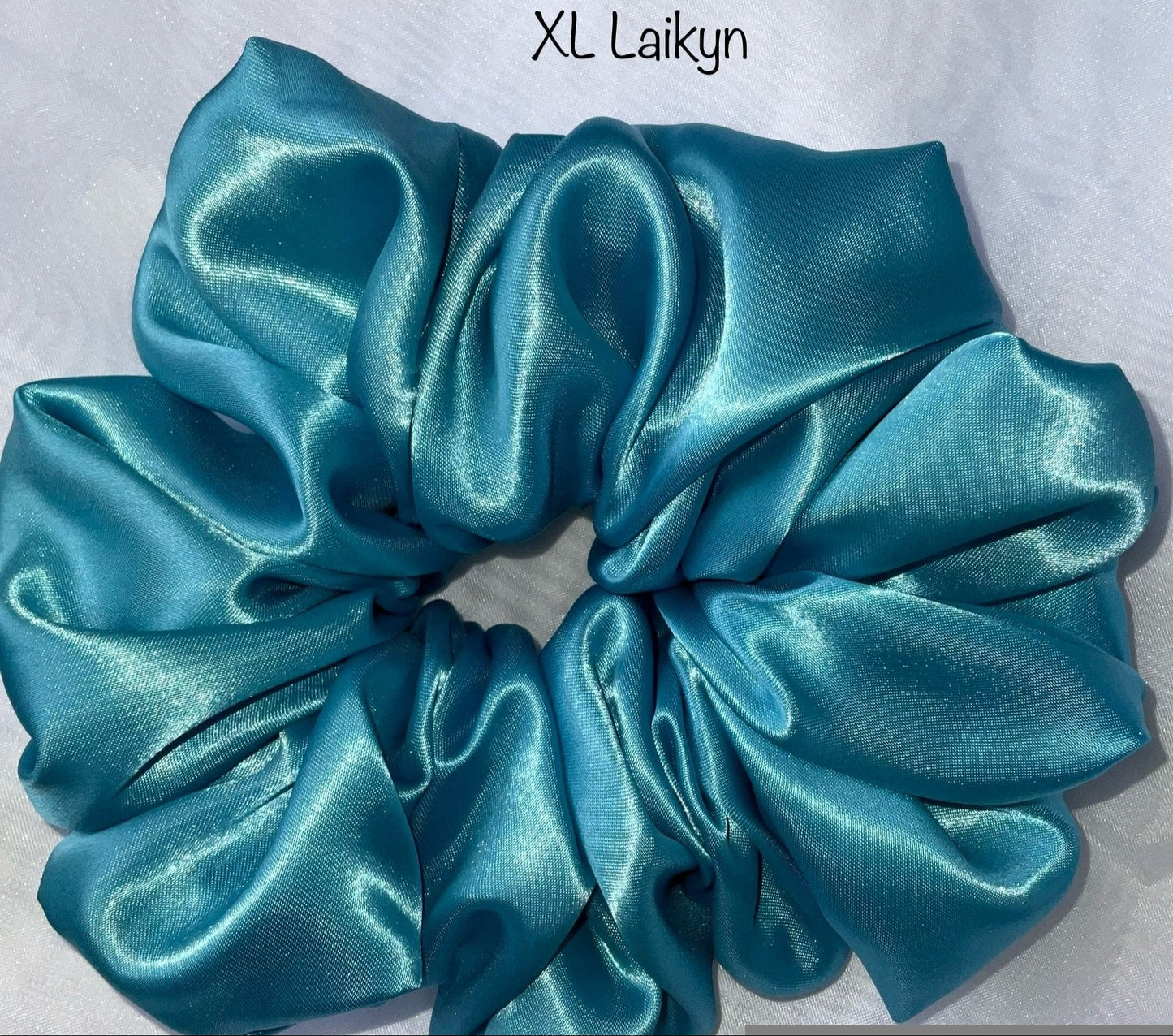 The Laikyn Satin Hair Scrunchies