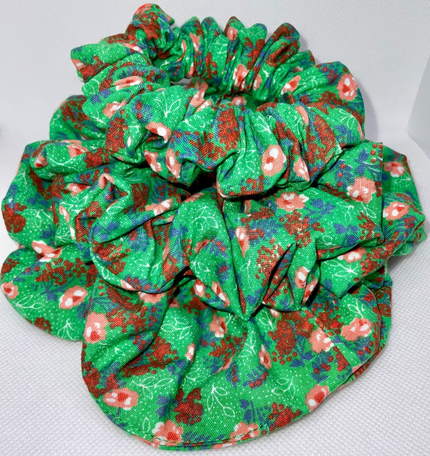 The Willow Hair Scrunchies 🧡