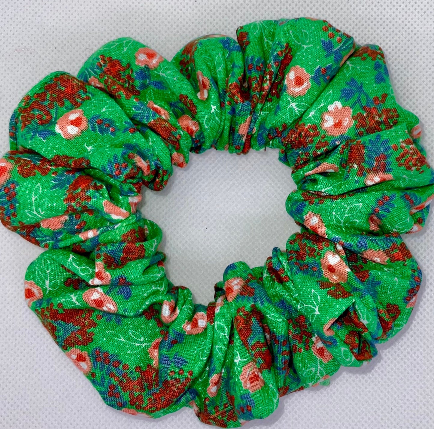 The Willow Hair Scrunchies 🧡