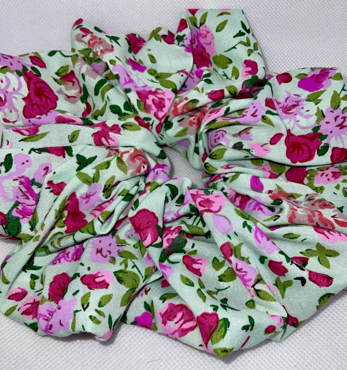 Green Meadow Hair Scrunchies 💗