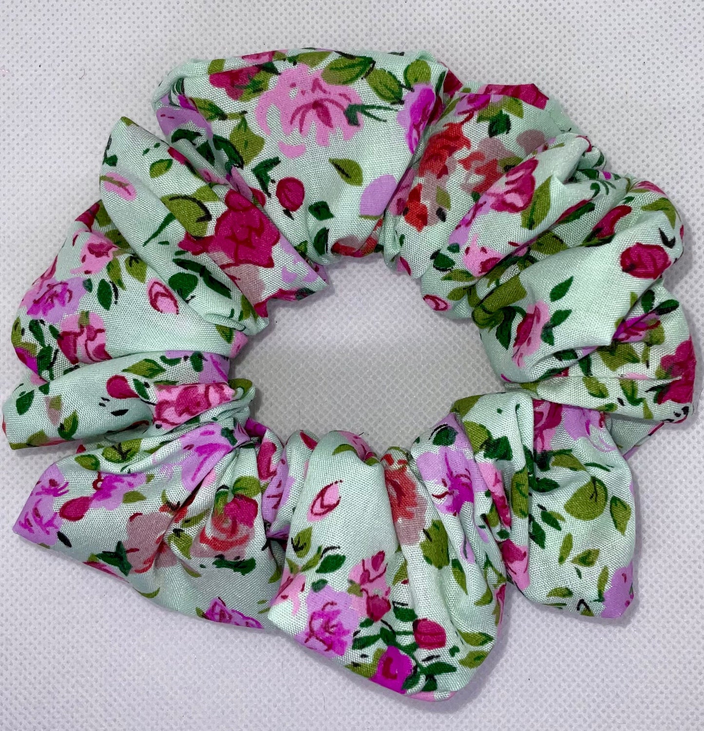 Green Meadow Hair Scrunchies 💗