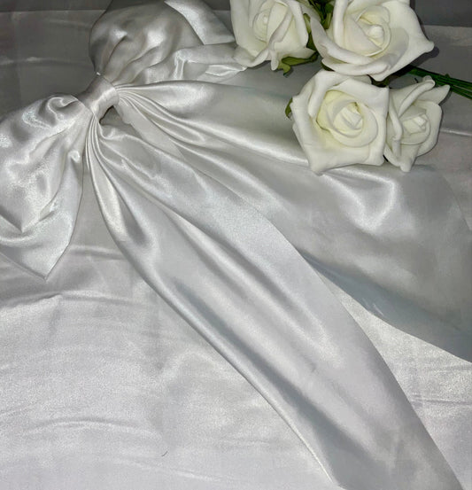 White Oversized Satin Bow Hair Clip