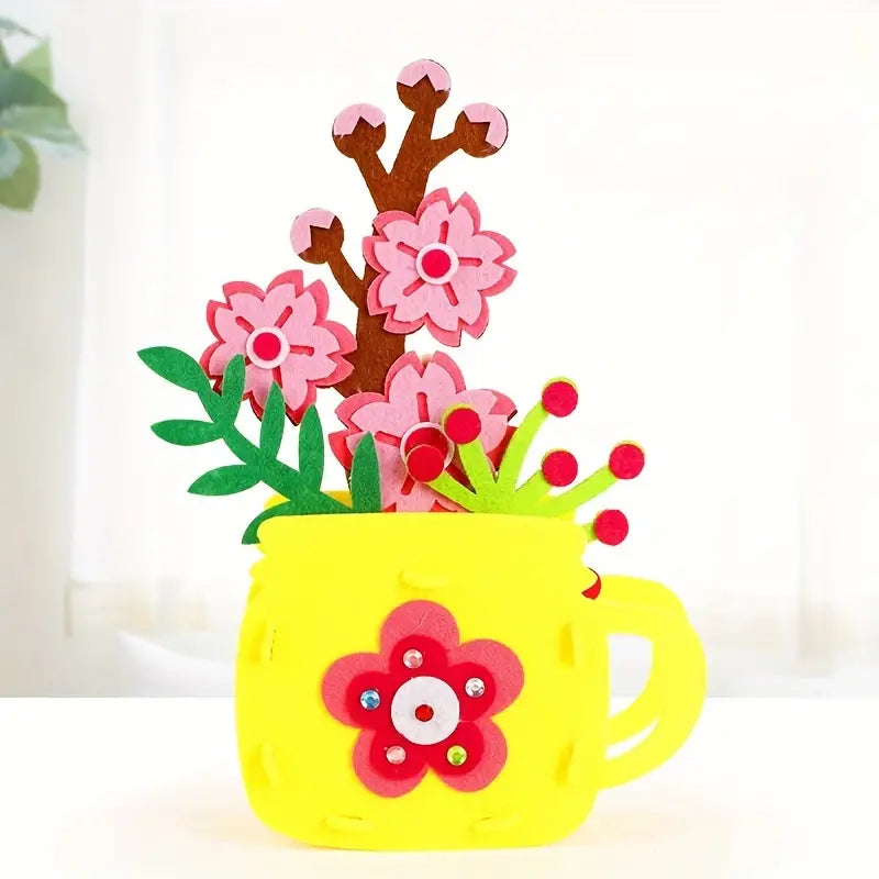 Children's Sewing Craft Kit. Cute Handbag. Make Your Own Felt Handbag for Children.